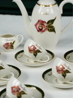 Patrizia Gucci Rose Kahve Takımı