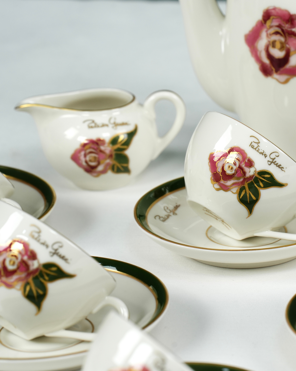 Patrizia Gucci Rose Çay Takımı