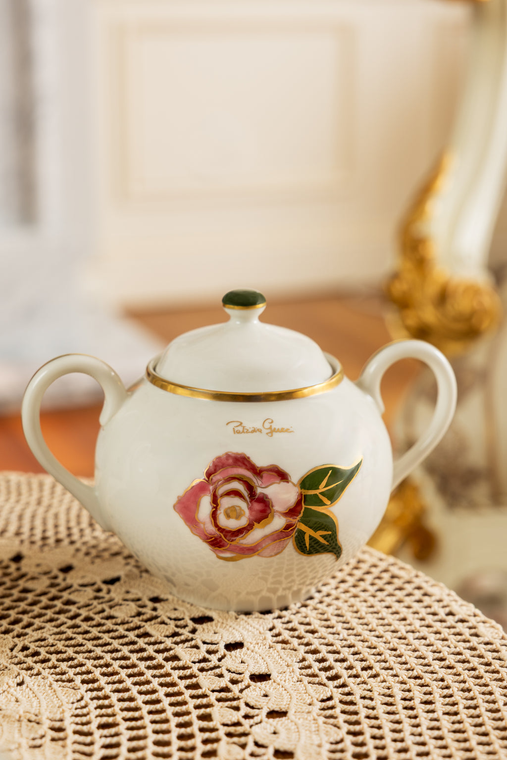 Patrizia Gucci Rose Çay Seti