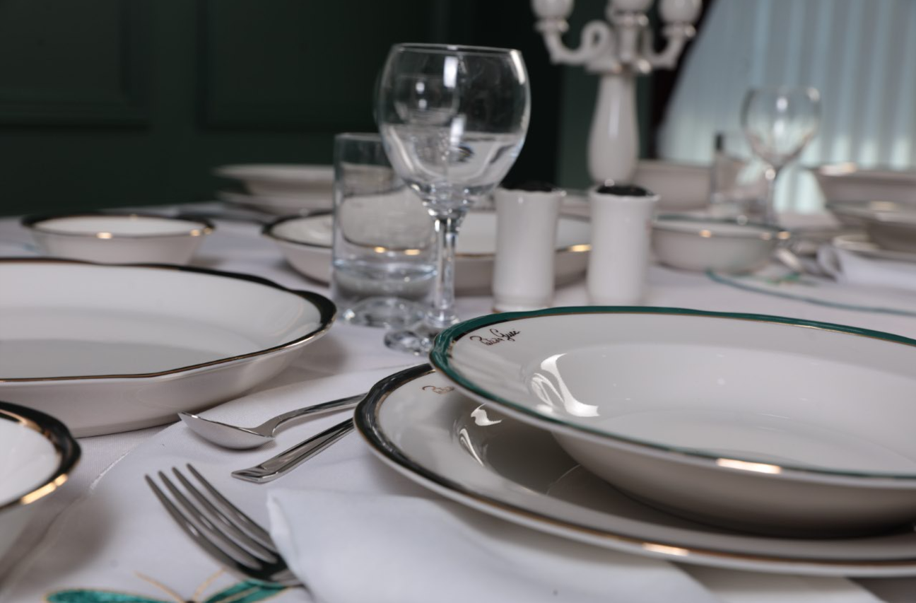 Patrizia Gucci Primavera Yemek Takımı