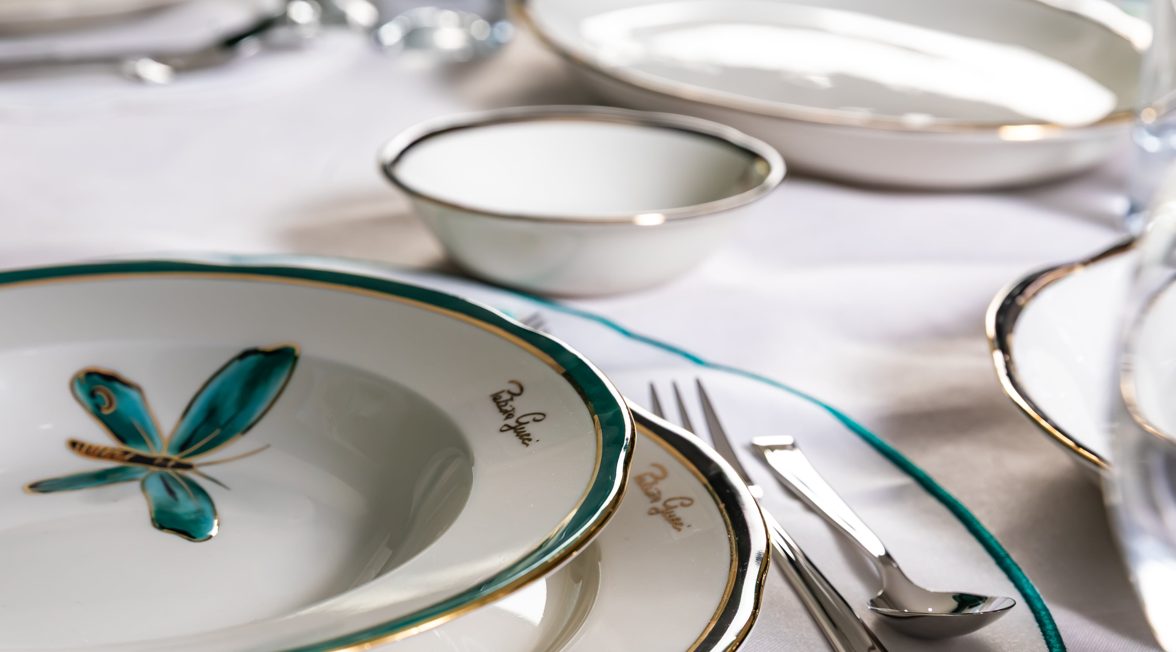 Patrizia Gucci Primavera Yemek Takımı