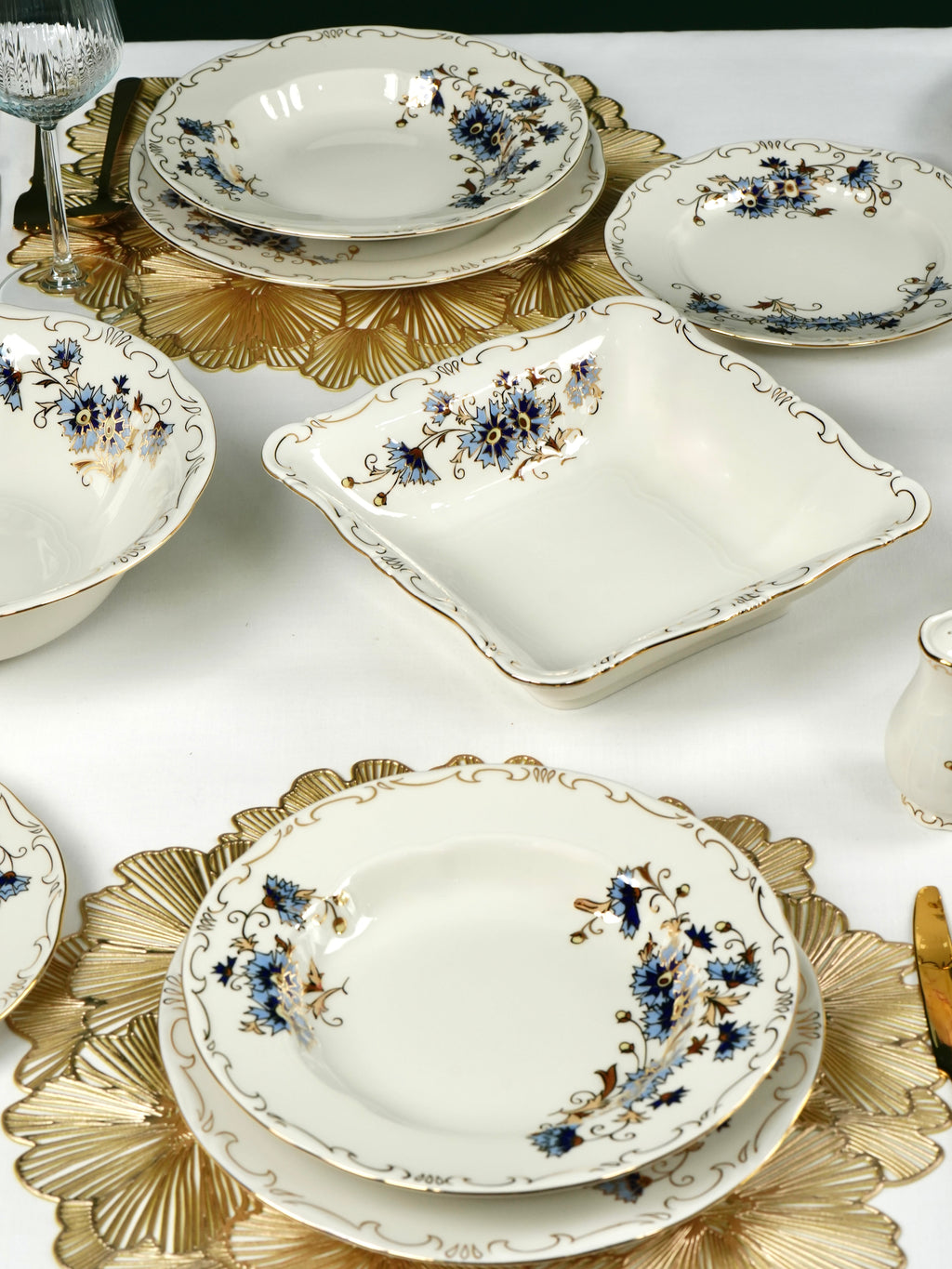 Cornflower Yemek Takımı