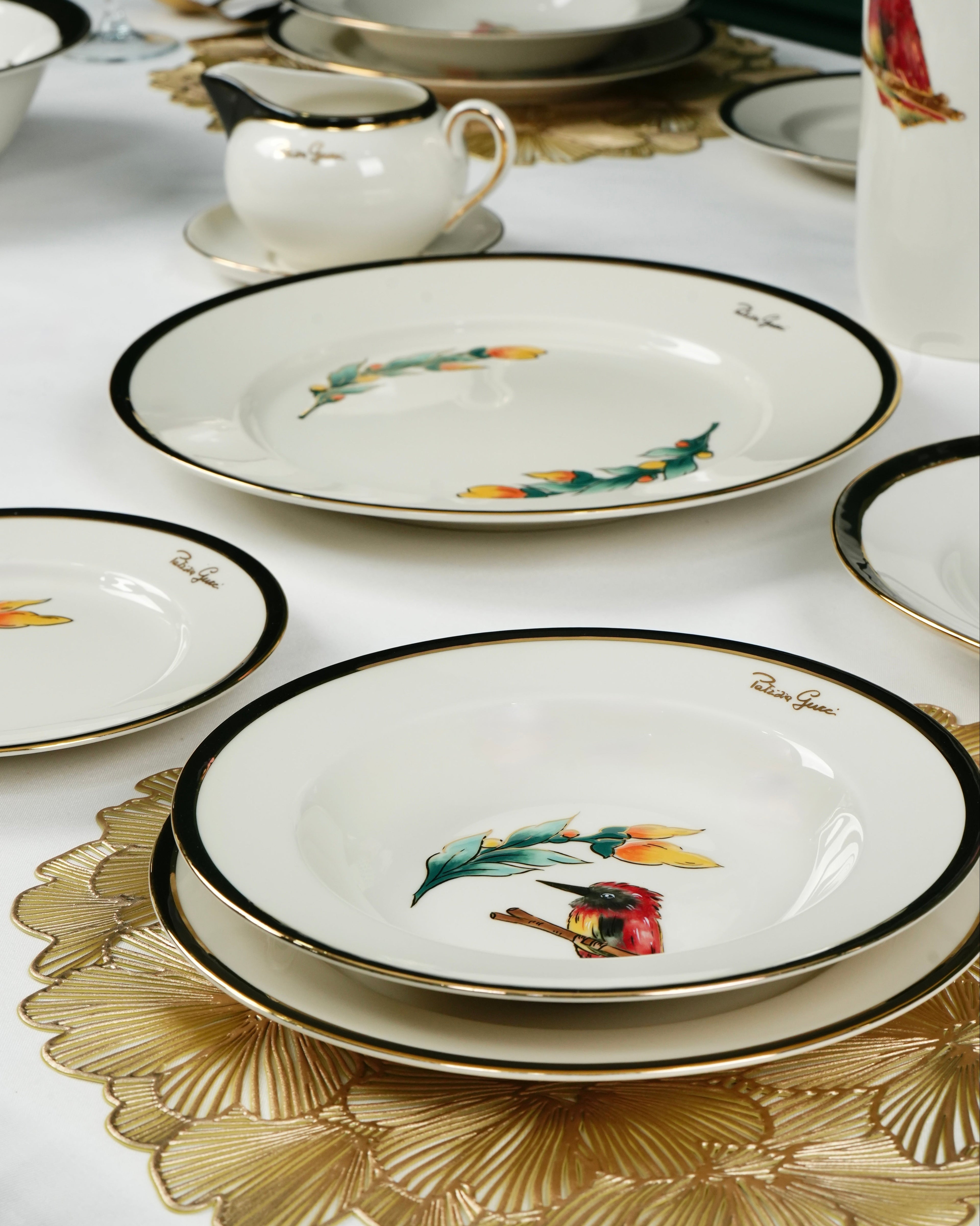 Patrizia Gucci Domani Yemek Takımı