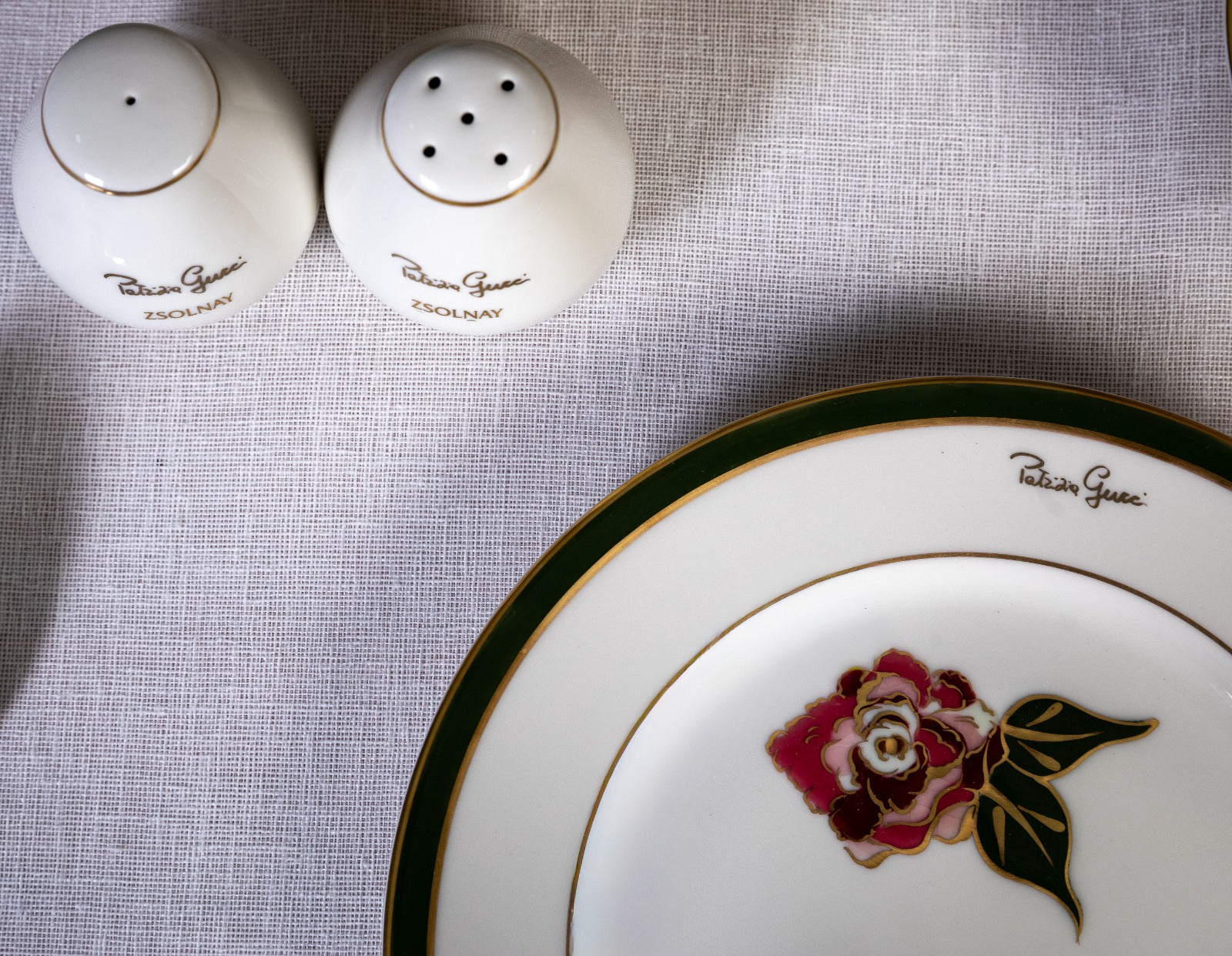 Patrizia Gucci Rose Yemek Tabağı