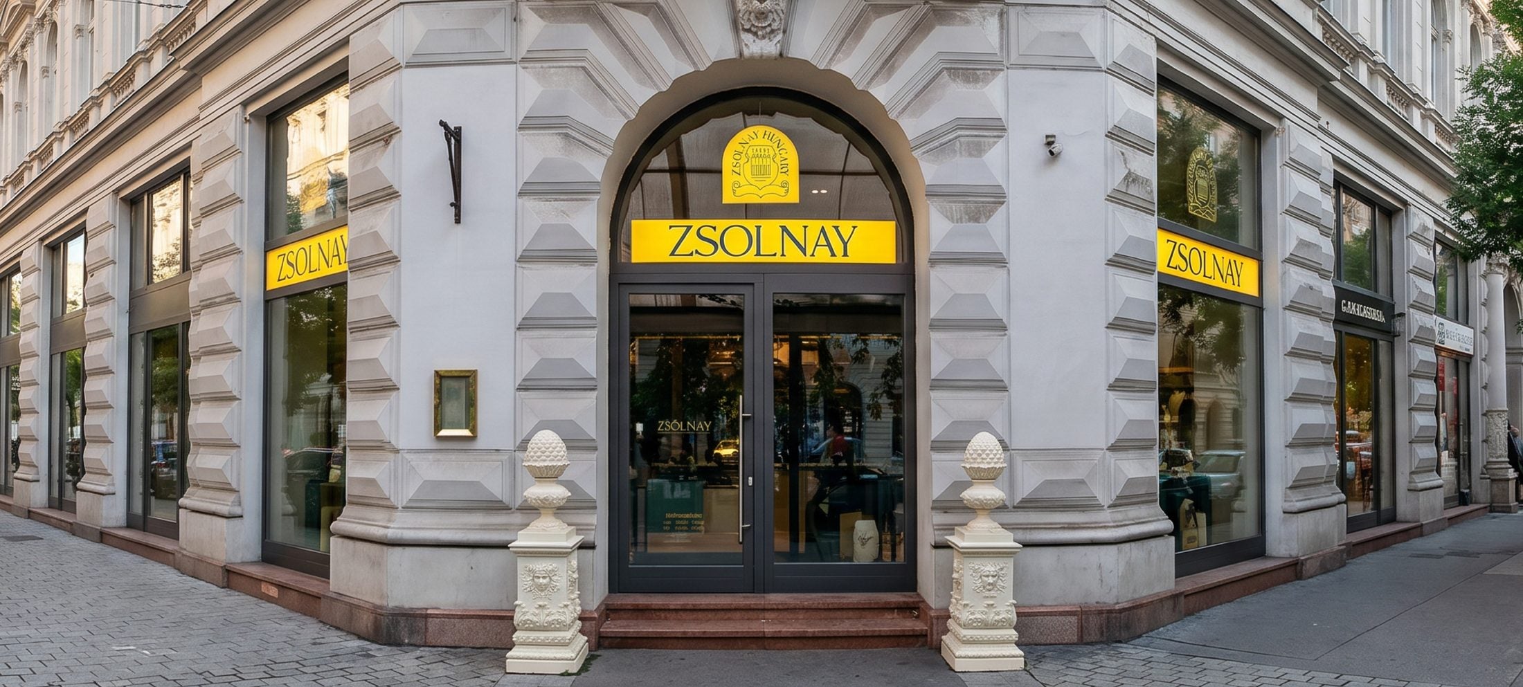 Zsolnay Budapeşte — Andrássy Avenue Boutique